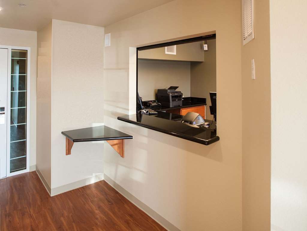 Woodspring Suites Kansas City Liberty Dalaman gambar